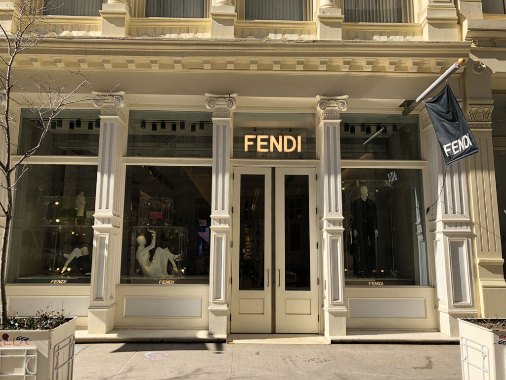 fendi-luxury-store-2